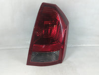 2005-2007 Chrysler 300 Tail Light Assembly Passenger Right OEM P/N:58622-E Fits Fits 2005 2006 2007 OEM Used Auto Parts - Oe
