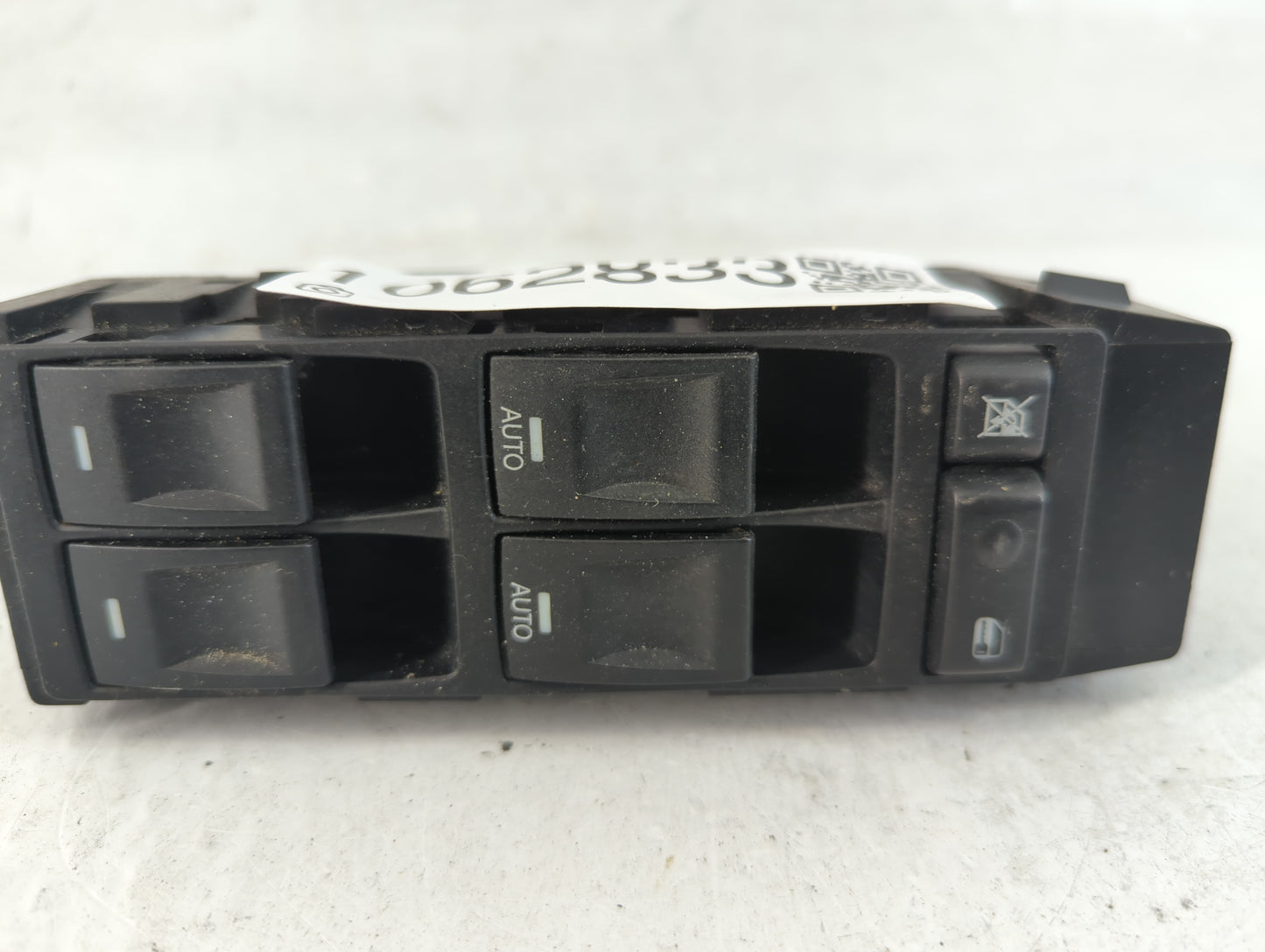 2005-2010 Chrysler 300 Master Power Window Switch Replacement Driver Side Left P/N:04602736AA Fits OEM Used Auto Parts - Oem