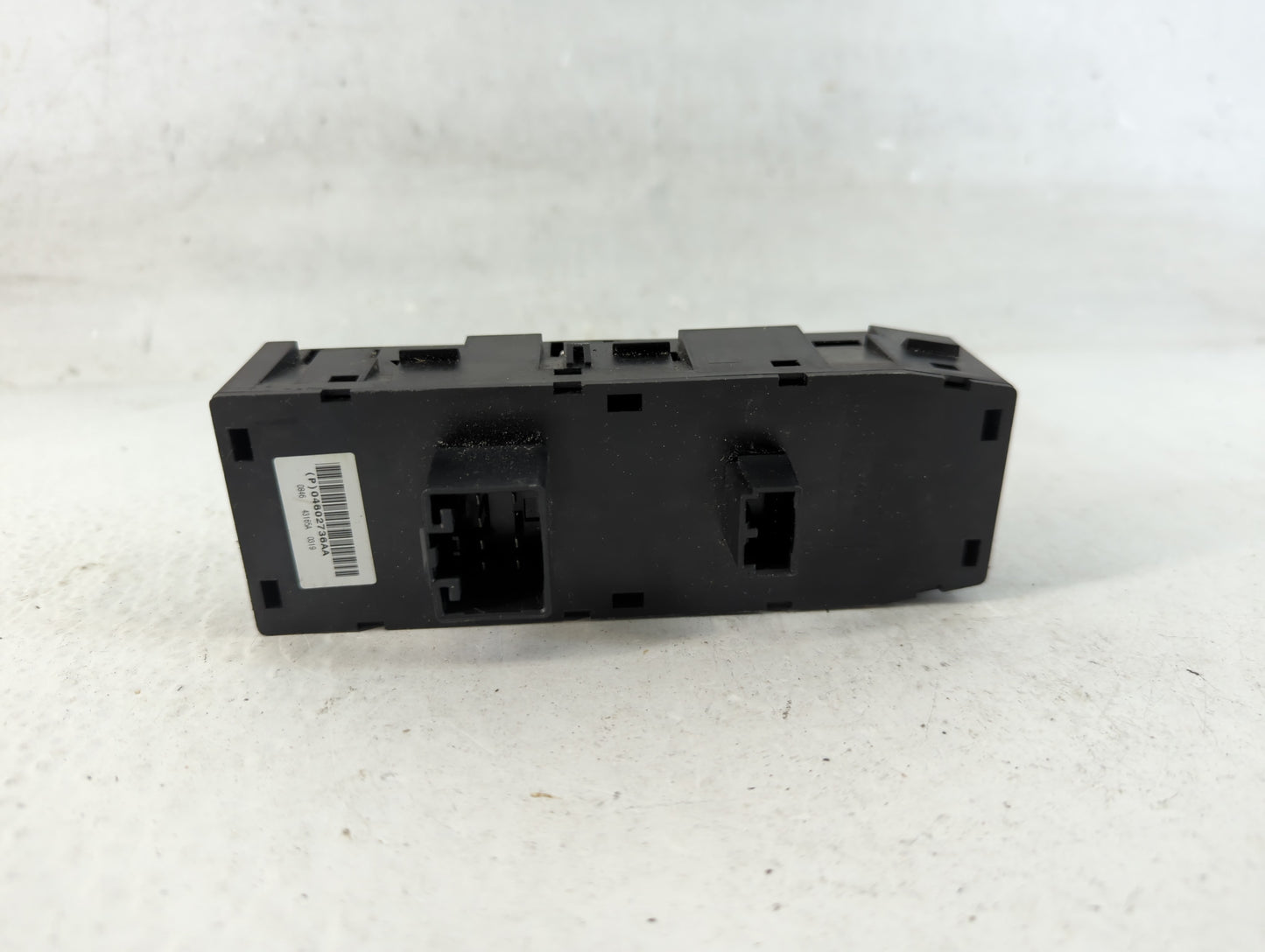 2005-2010 Chrysler 300 Master Power Window Switch Replacement Driver Side Left P/N:04602736AA Fits OEM Used Auto Parts - Oem