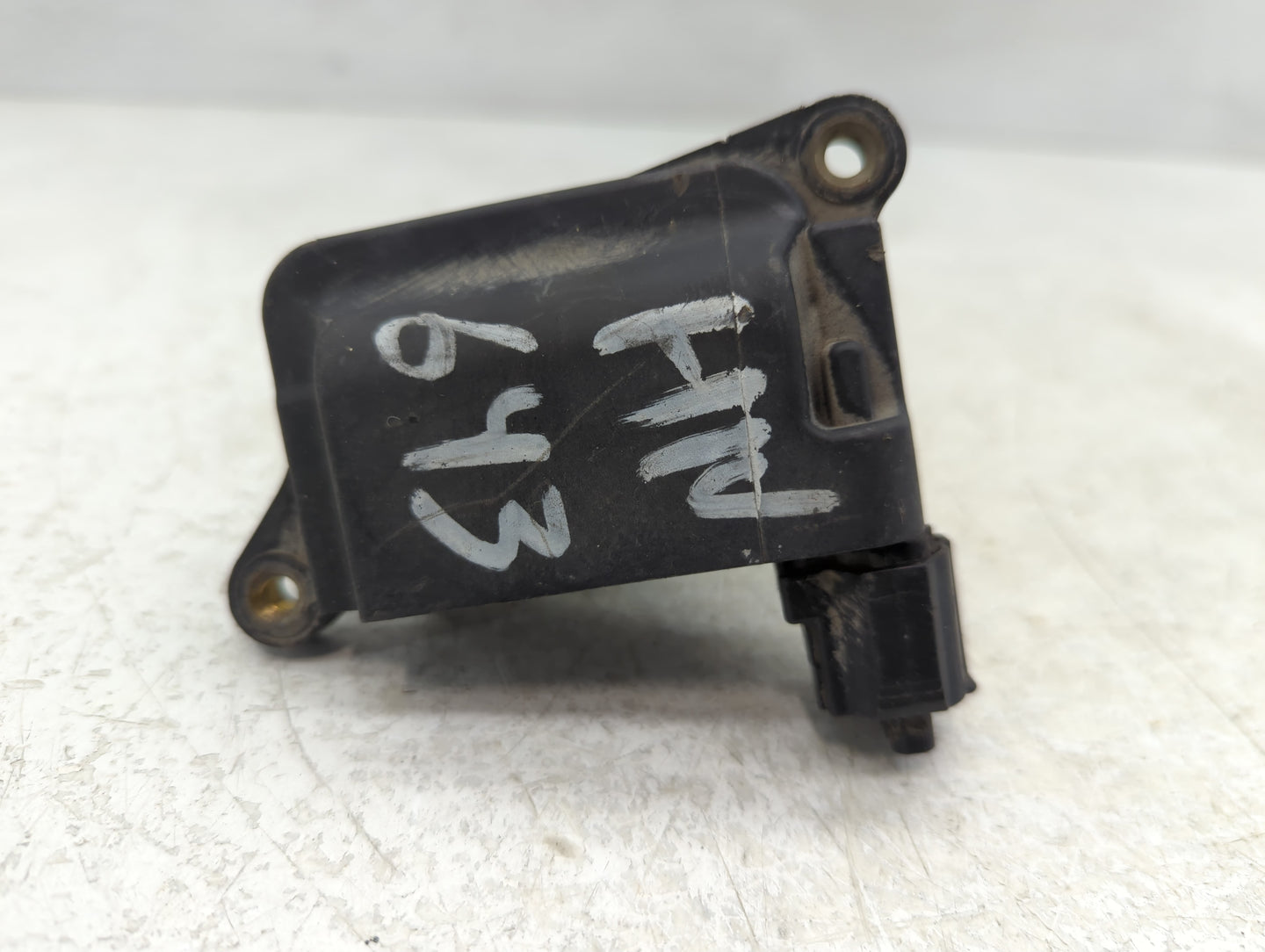 2005-2022 Chrysler 300 Ignition Coil Igniter Pack - Oemusedautoparts1.com