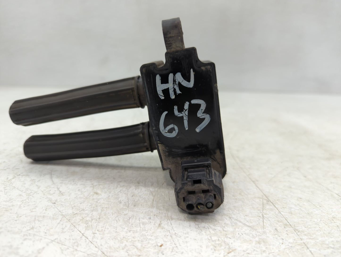 2005-2022 Chrysler 300 Ignition Coil Igniter Pack - Oemusedautoparts1.com