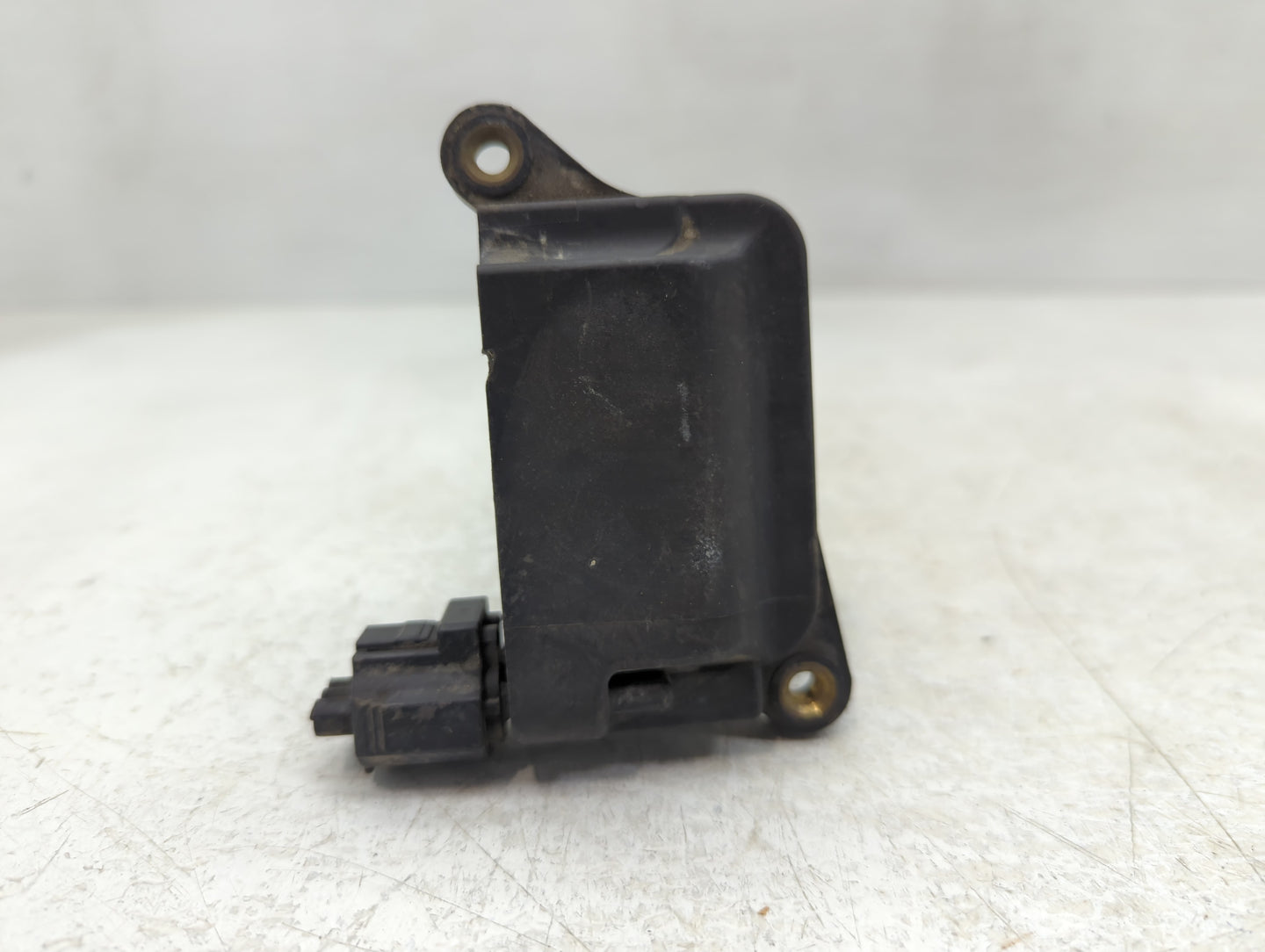 2005-2022 Chrysler 300 Ignition Coil Igniter Pack - Oemusedautoparts1.com