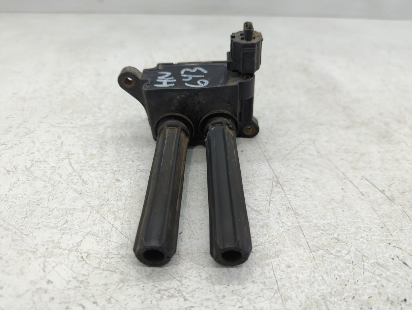 2005-2022 Chrysler 300 Ignition Coil Igniter Pack - Oemusedautoparts1.com