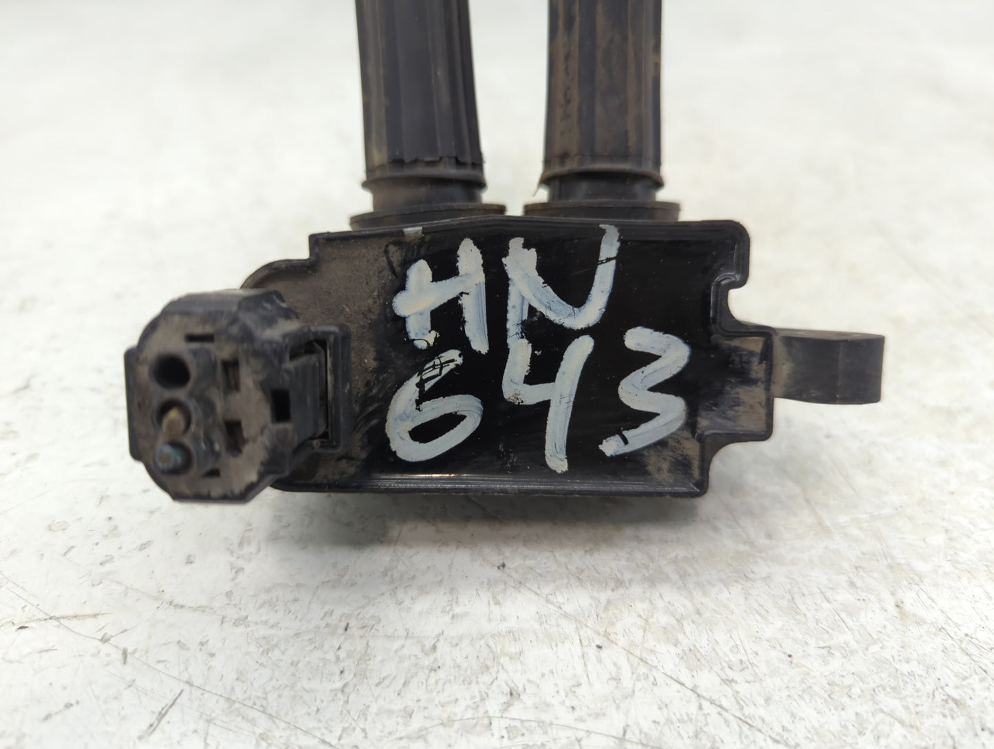 2005-2022 Chrysler 300 Ignition Coil Igniter Pack - Oemusedautoparts1.com