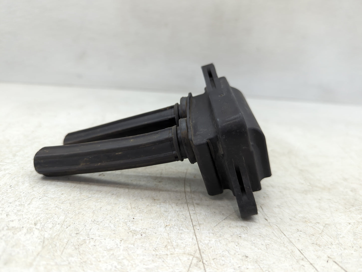 2005-2022 Chrysler 300 Ignition Coil Igniter Pack - Oemusedautoparts1.com
