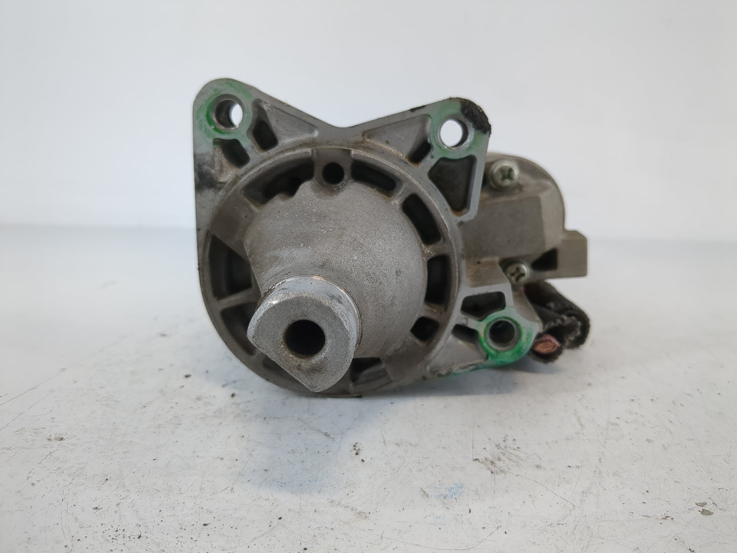 2005-2006 Chrysler 300 Car Starter Motor Solenoid OEM P/N:04608800AA Fits Fits 2005 2006 OEM Used Auto Parts - Oemusedautopa