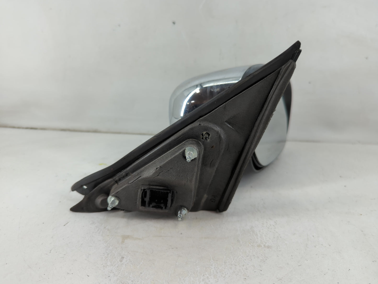 2005-2010 Chrysler 300 Side Mirror Replacement Passenger Right View Door Mirror P/N:E11015628 Fits OEM Used Auto Parts - Oem