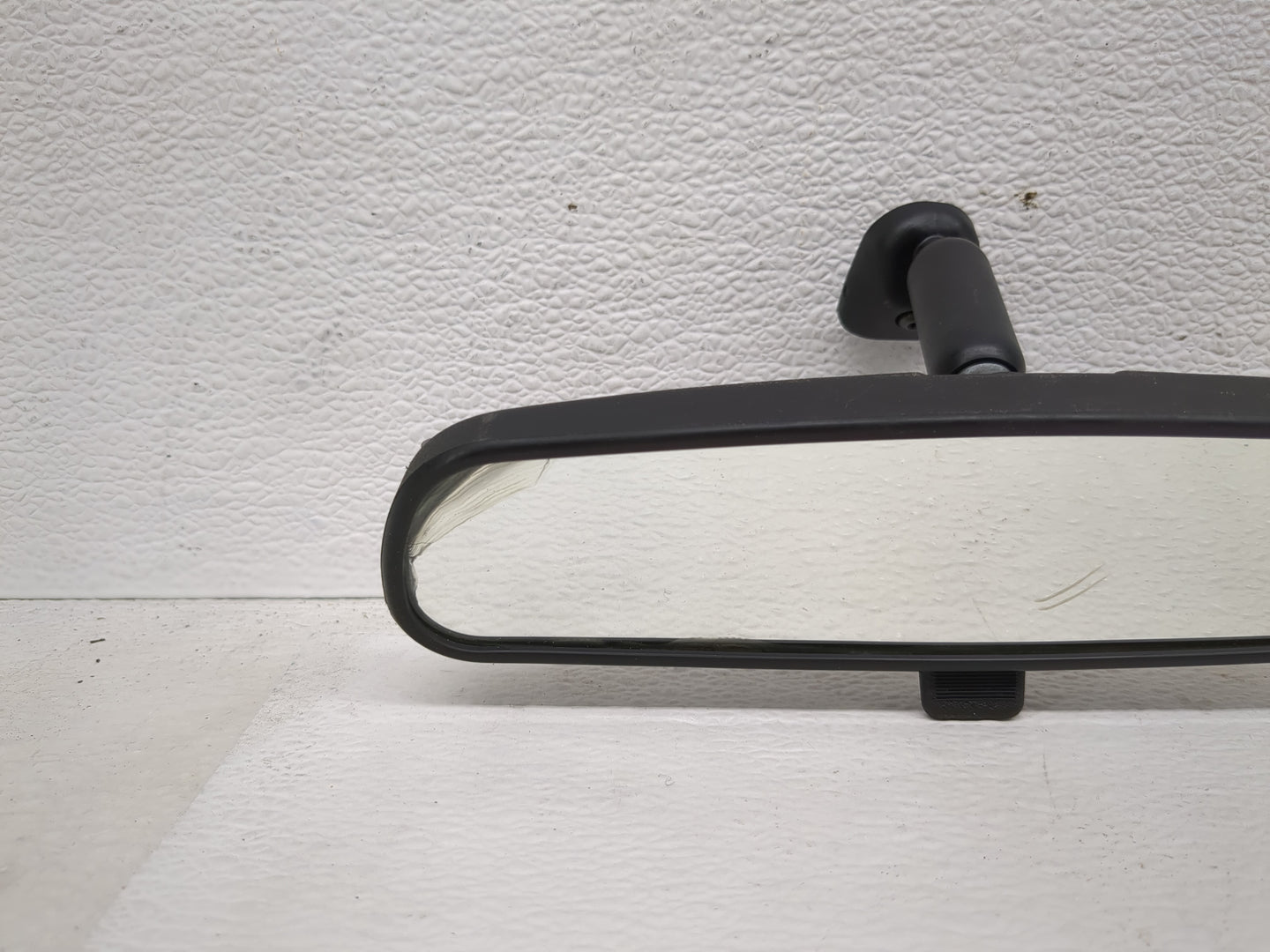 2005-2010 Chrysler 300 Interior Rear View Mirror Replacement OEM Fits OEM Used Auto Parts - Oemusedautoparts1.com