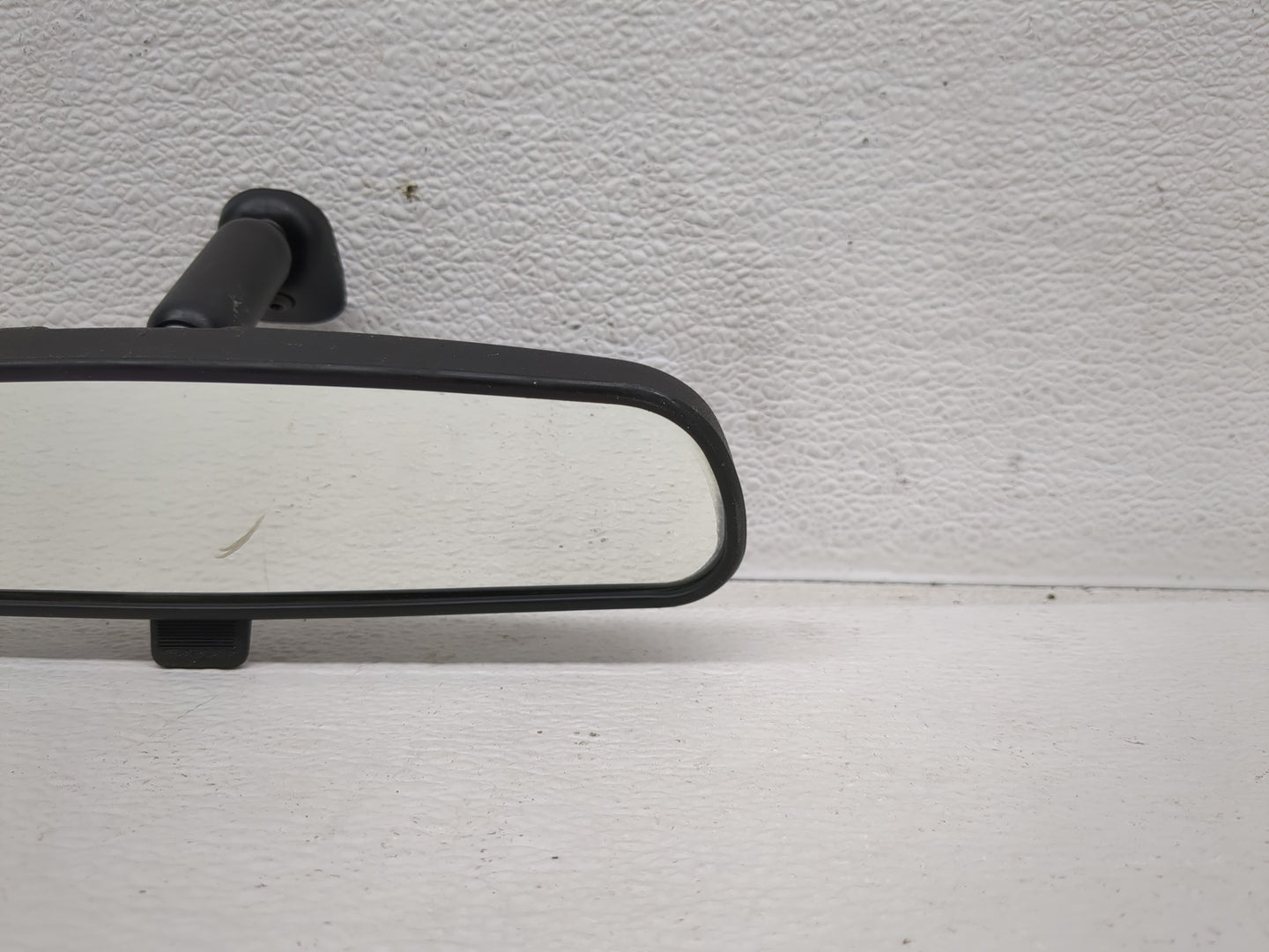 2005-2010 Chrysler 300 Interior Rear View Mirror Replacement OEM Fits OEM Used Auto Parts - Oemusedautoparts1.com