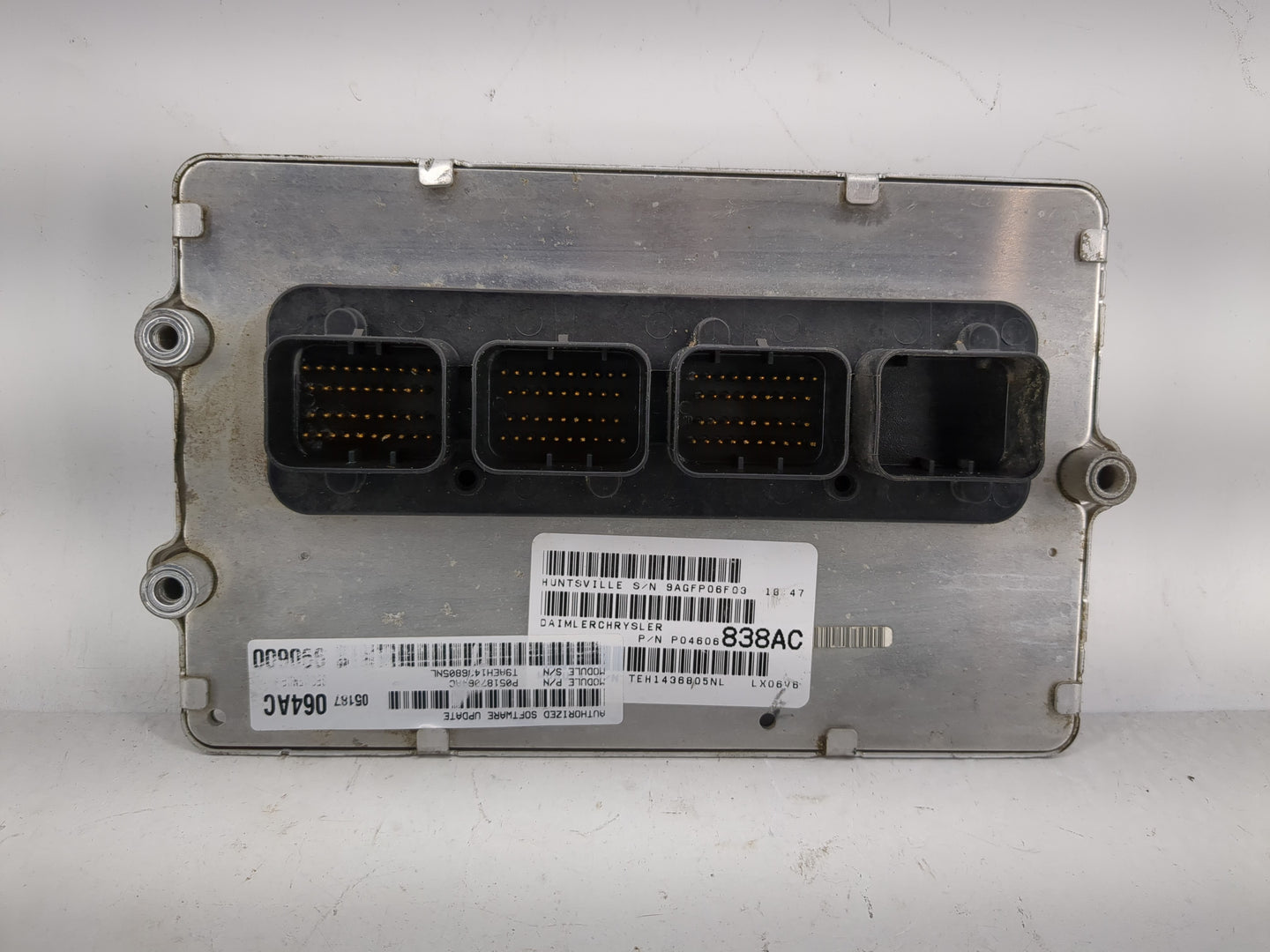 2006 Chrysler 300 PCM Engine Control Computer ECU ECM PCU OEM P/N:P04606838AC Fits OEM Used Auto Parts - Oemusedautoparts1.c