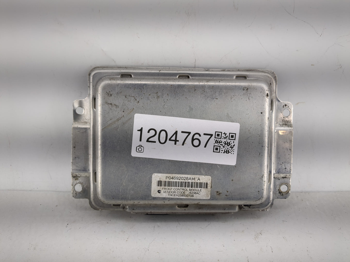 2006 Chrysler 300 PCM Engine Control Computer ECU ECM PCU OEM P/N:P04692028AH A Fits OEM Used Auto Parts - Oemusedautoparts1