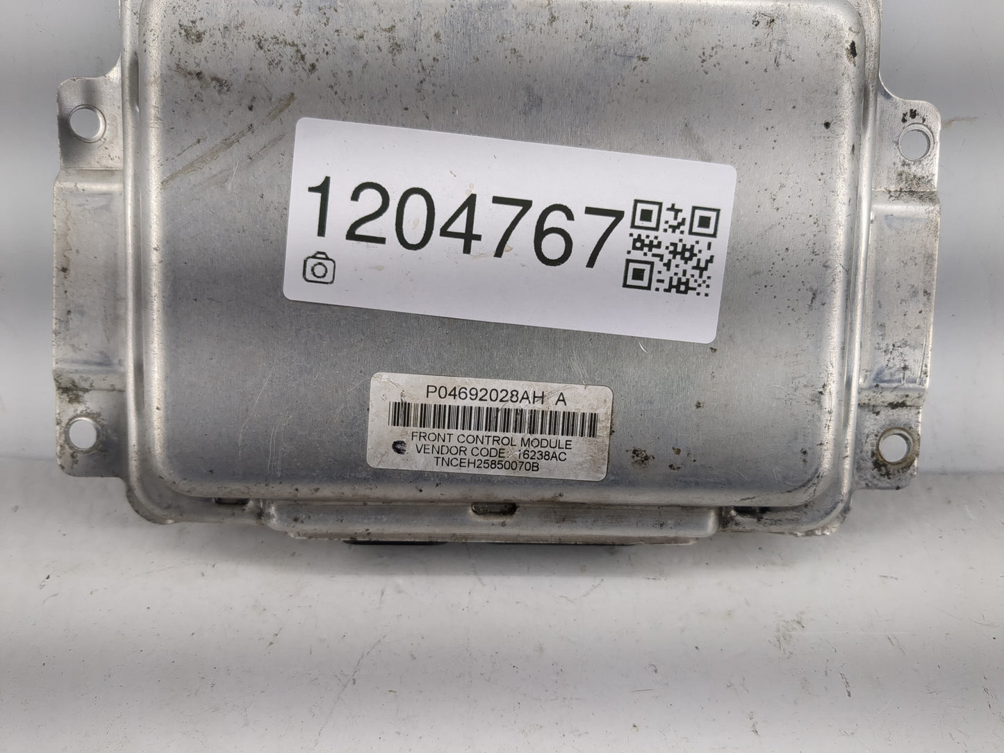 2006 Chrysler 300 PCM Engine Control Computer ECU ECM PCU OEM P/N:P04692028AH A Fits OEM Used Auto Parts - Oemusedautoparts1
