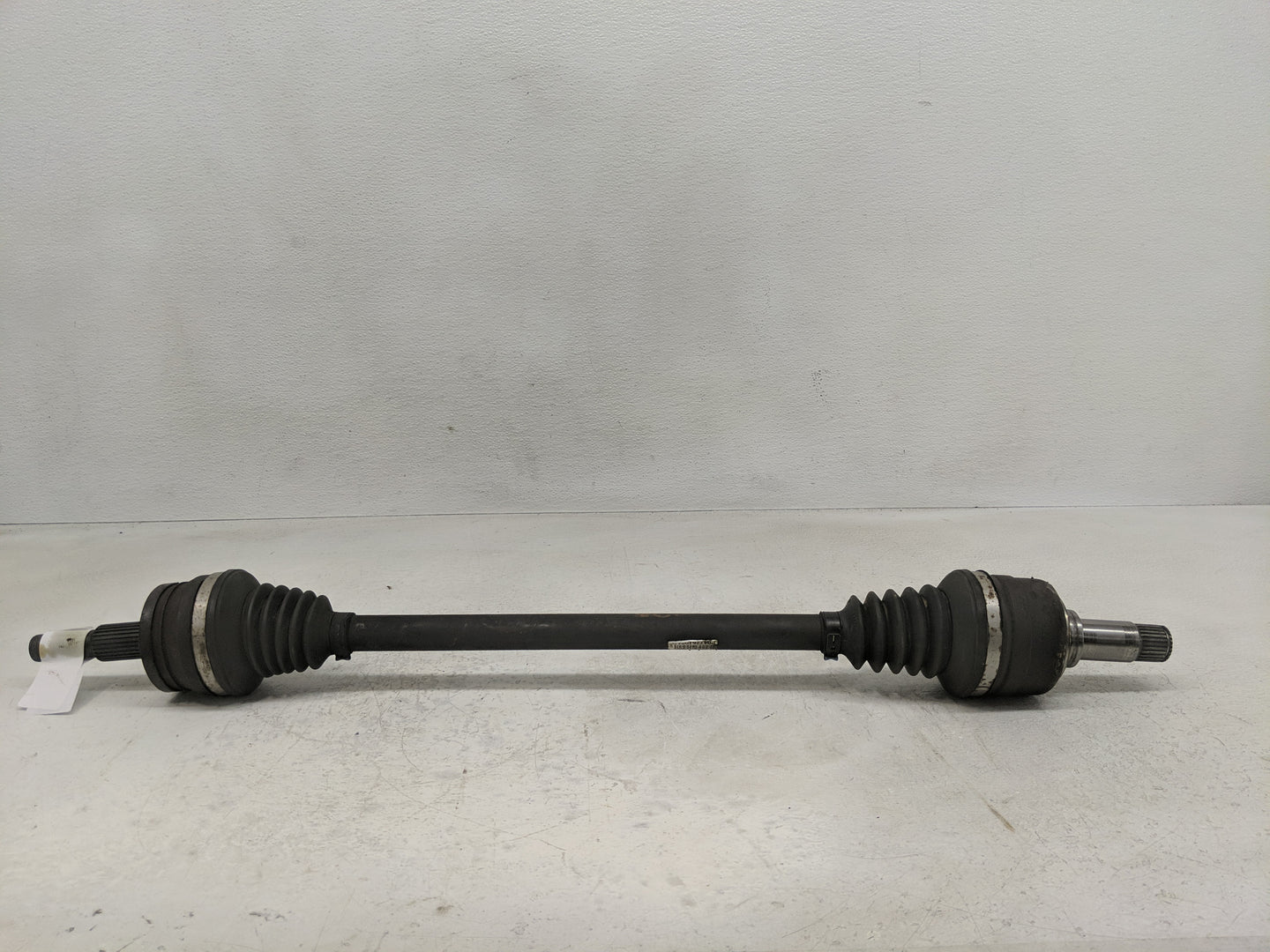 2005-2008 Chrysler 300 Axle Shaft Front Driver Cv C/v - Oemusedautoparts1.com