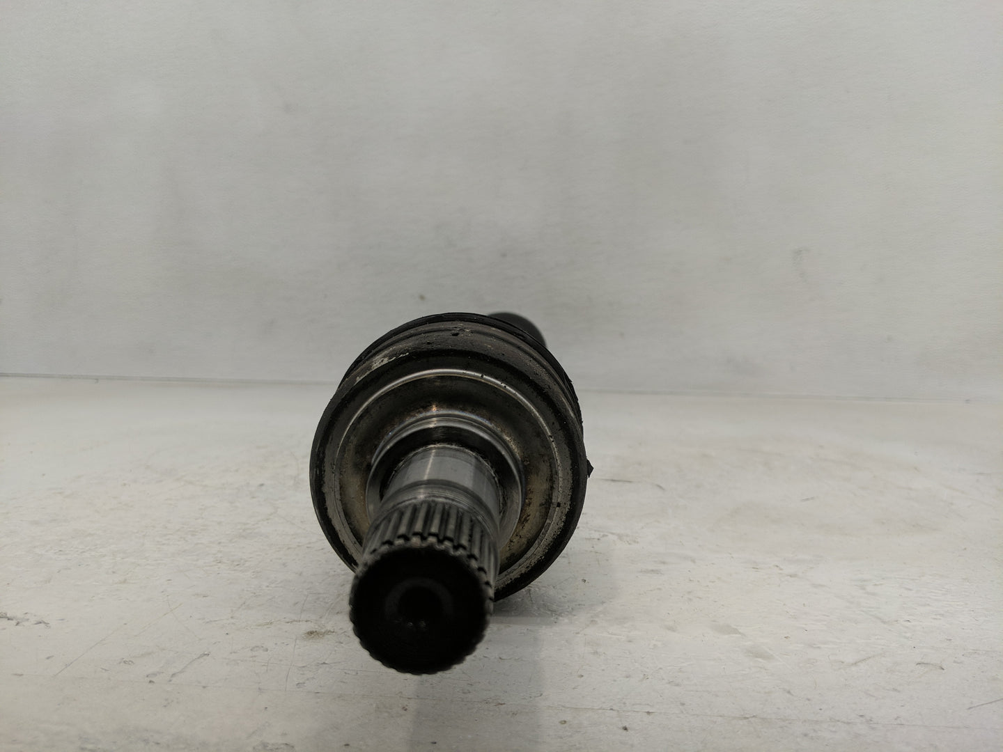 2005-2008 Chrysler 300 Axle Shaft Front Driver Cv C/v - Oemusedautoparts1.com
