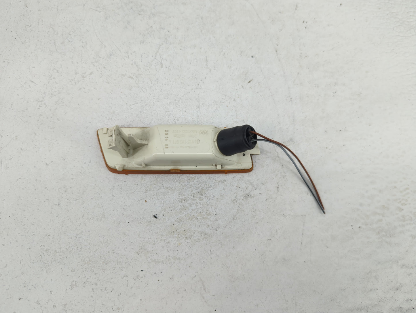 2005-2010 Chrysler 300 Passenger Right Oem Front Light Lamp - Oemusedautoparts1.com