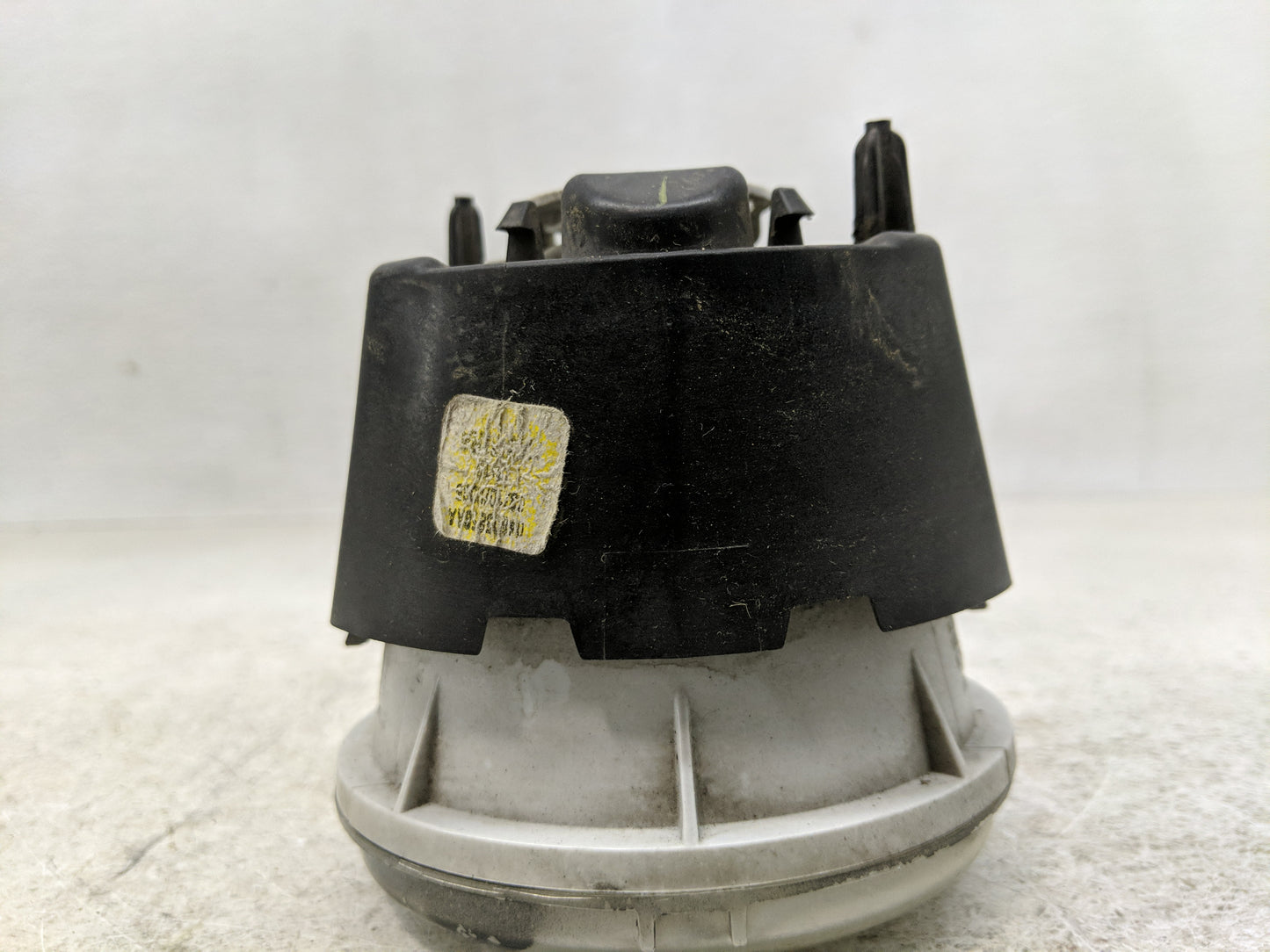 2005-2010 Chrysler 300 Driver Left Oem Fog Light Lamp - Oemusedautoparts1.com