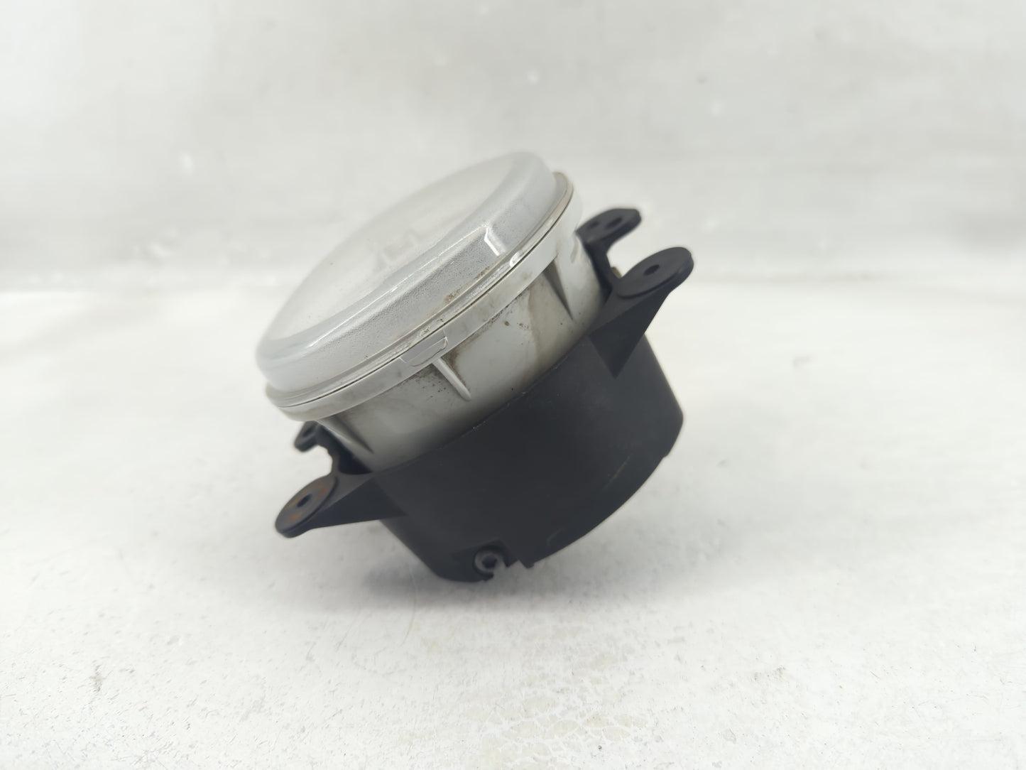 2005-2010 Chrysler 300 Driver Left Oem Fog Light Lamp - Oemusedautoparts1.com