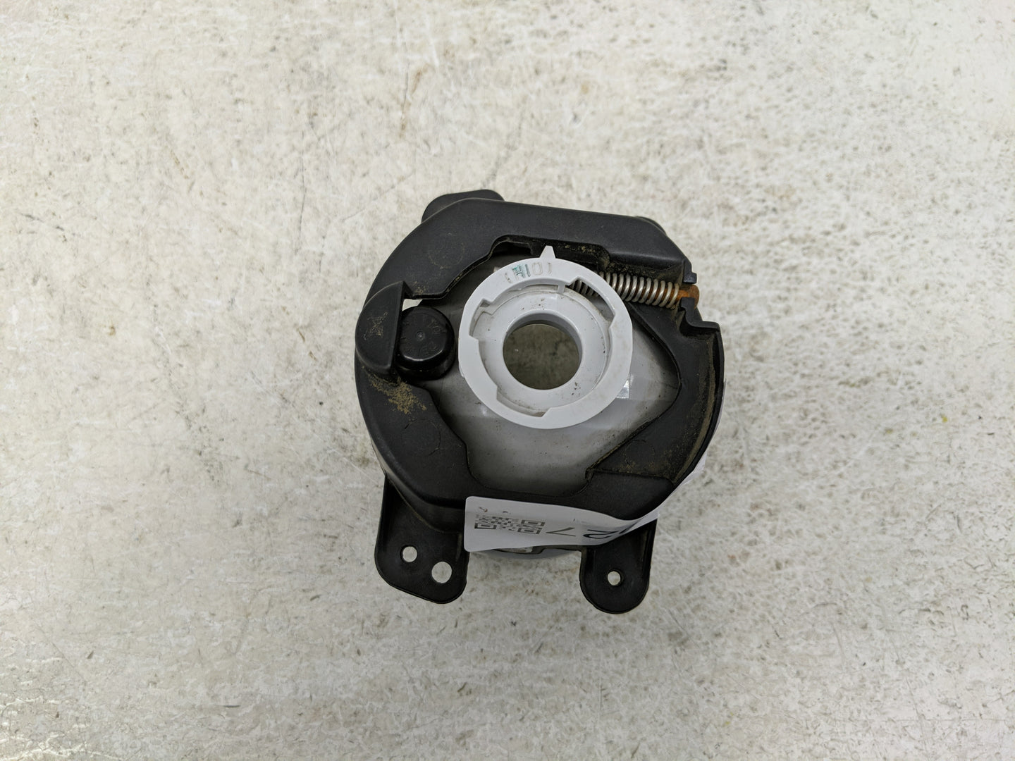 2005-2010 Chrysler 300 Driver Left Oem Fog Light Lamp - Oemusedautoparts1.com