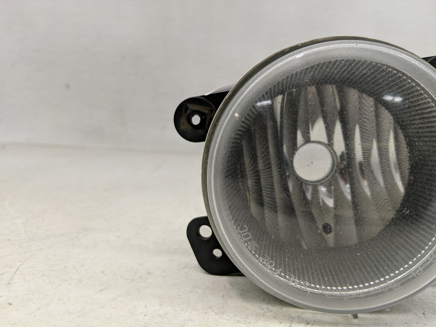 2005-2010 Chrysler 300 Passenger Right Oem Front Light Lamp - Oemusedautoparts1.com