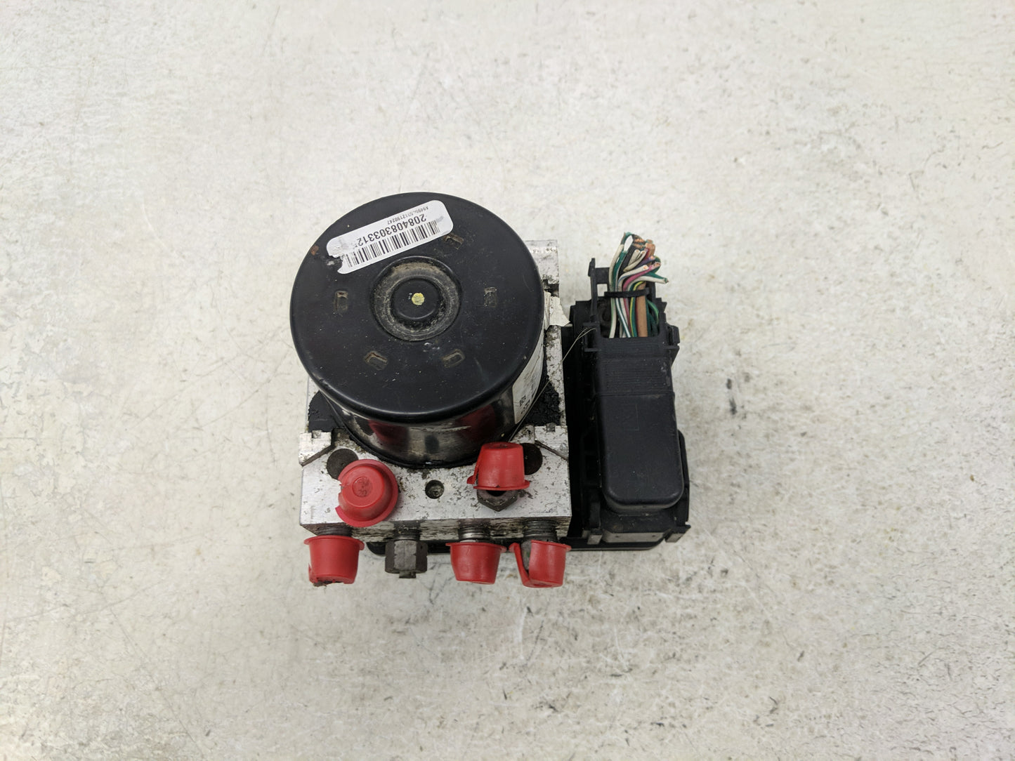 2005-2007 Chrysler 300 ABS Pump Control Module Replacement P/N:P0477942AE Fits Fits 2005 2006 2007 OEM Used Auto Parts - Oem