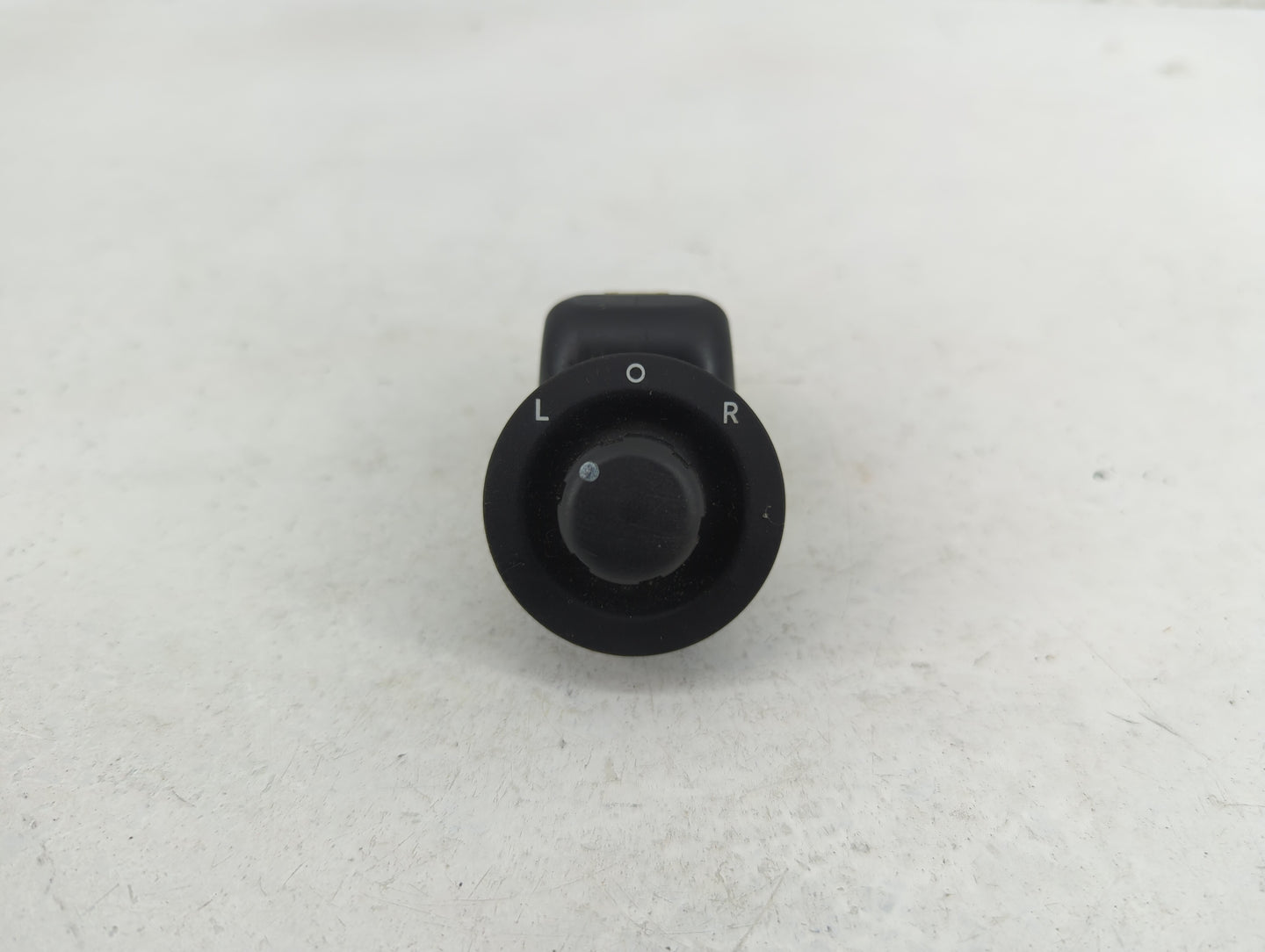2005-2010 Chrysler 300 Master Power Window Switch Replacement Driver Side Left P/N:56040524AF Fits OEM Used Auto Parts - Oem