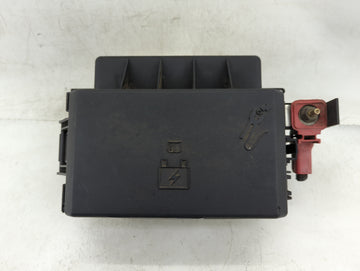 2006-2007 Chrysler 300 Fusebox Fuse Box Panel Relay Module P/N:P04692028AH P04692031AJ A Fits Fits 2006 2007 OEM Used Auto P
