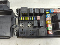2006-2007 Chrysler 300 Fusebox Fuse Box Panel Relay Module P/N:7140-1914-30 Fits Fits 2006 2007 OEM Used Auto Parts - Oemuse