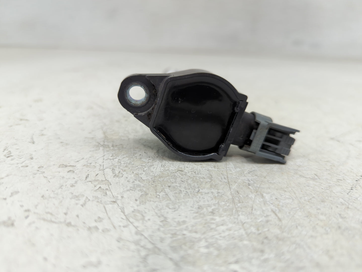 2006-2010 Chrysler 300 Ignition Coil Igniter Pack - Oemusedautoparts1.com