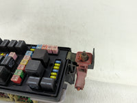 2006-2007 Chrysler 300 Fusebox Fuse Box Panel Relay Module P/N:7140-1914-30 Fits Fits 2006 2007 OEM Used Auto Parts - Oemuse