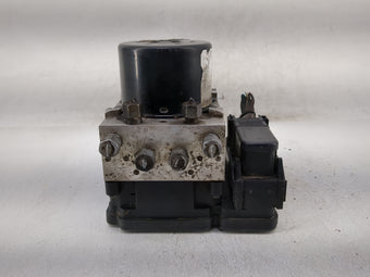 compare product 2005-2007 Chrysler 300 ABS Pump Control Module Replacement P/N:00401231C4 P0477942AE Fits Fits 2005 2006 2007 OEM Used Auto Parts
