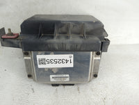 2006-2007 Chrysler 300 Fusebox Fuse Box Panel Relay Module P/N:P04692028AL 16238AC, TNCEH103609188, 04727370AA Fits Fits 200