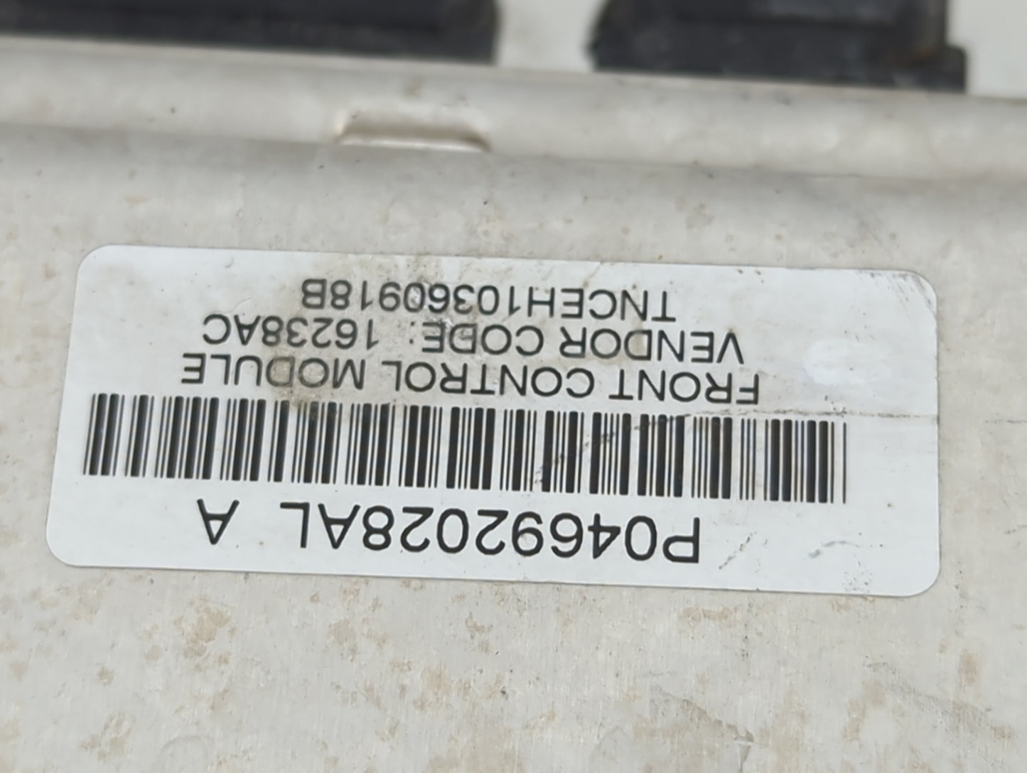 2006-2007 Chrysler 300 Fusebox Fuse Box Panel Relay Module P/N:P04692028AL 16238AC, TNCEH103609188, 04727370AA Fits Fits 200