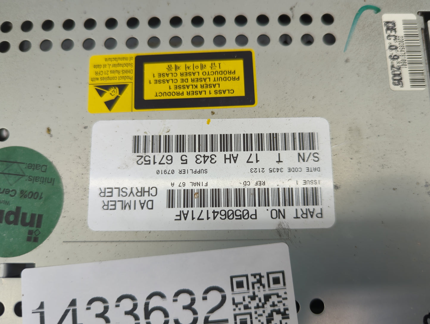 2005-2007 Chrysler 300 Radio AM FM Cd Player Receiver Replacement P/N:P05064171AF Fits Fits 2005 2006 2007 2008 2009 OEM Use