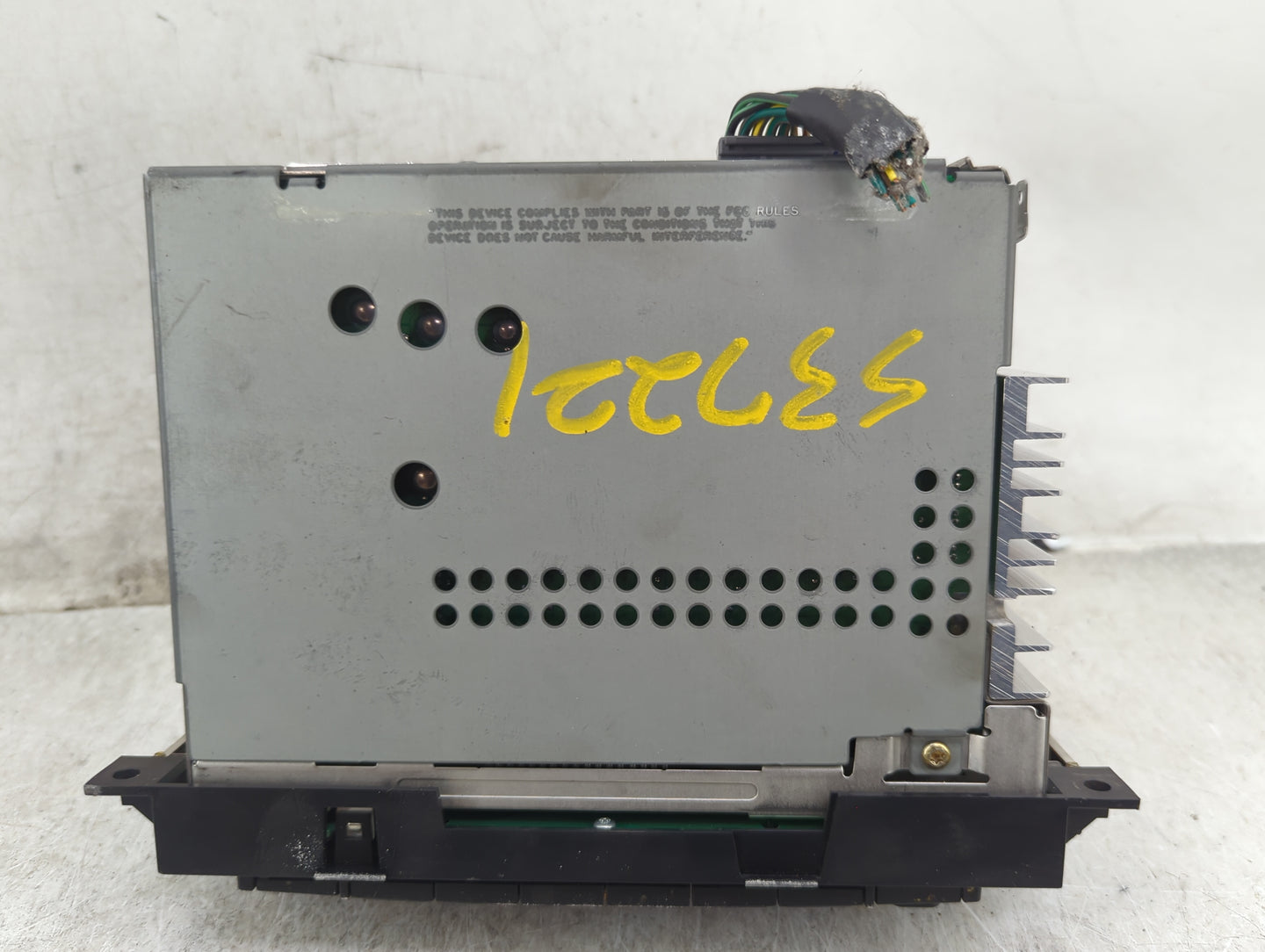 2005-2007 Chrysler 300 Radio AM FM Cd Player Receiver Replacement P/N:P05064171AF Fits Fits 2005 2006 2007 2008 2009 OEM Use