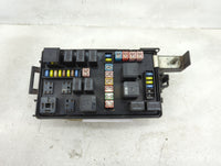 2006-2007 Chrysler 300 Fusebox Fuse Box Panel Relay Module P/N:P04692031AI Fits Fits 2006 2007 OEM Used Auto Parts - Oemused