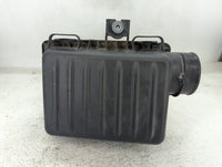 2005-2010 Chrysler 300 Air Cleaner Intake-duct Hose Tube - Oemusedautoparts1.com