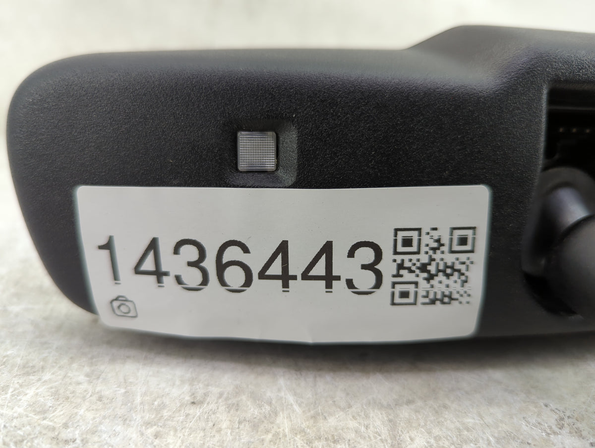 2006 Chrysler 300 Interior Rear View Mirror Replacement OEM P/N:E11015892 GNTX-455, 04806227AC, Q42006IEC107-21, 905-1066 Fi