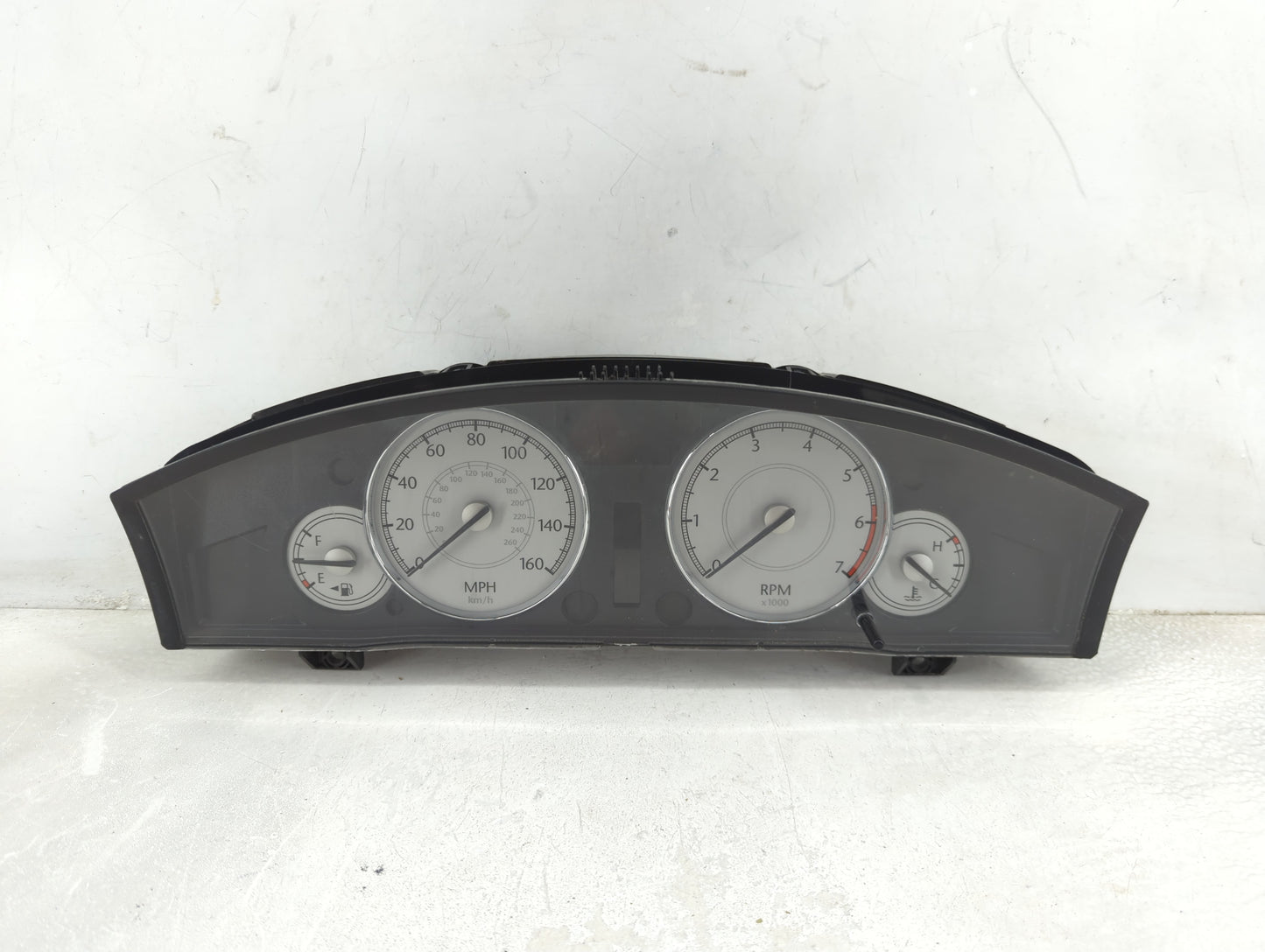 2006 Chrysler 300 Instrument Cluster Speedometer Gauges P/N:P56044940AJ TQ4QI1146CKGLJ, 04836990AA Fits OEM Used Auto Parts 