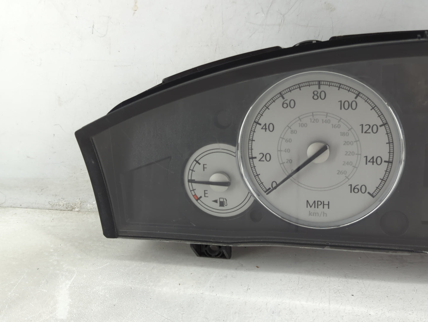 2006 Chrysler 300 Instrument Cluster Speedometer Gauges P/N:P56044940AJ TQ4QI1146CKGLJ, 04836990AA Fits OEM Used Auto Parts 