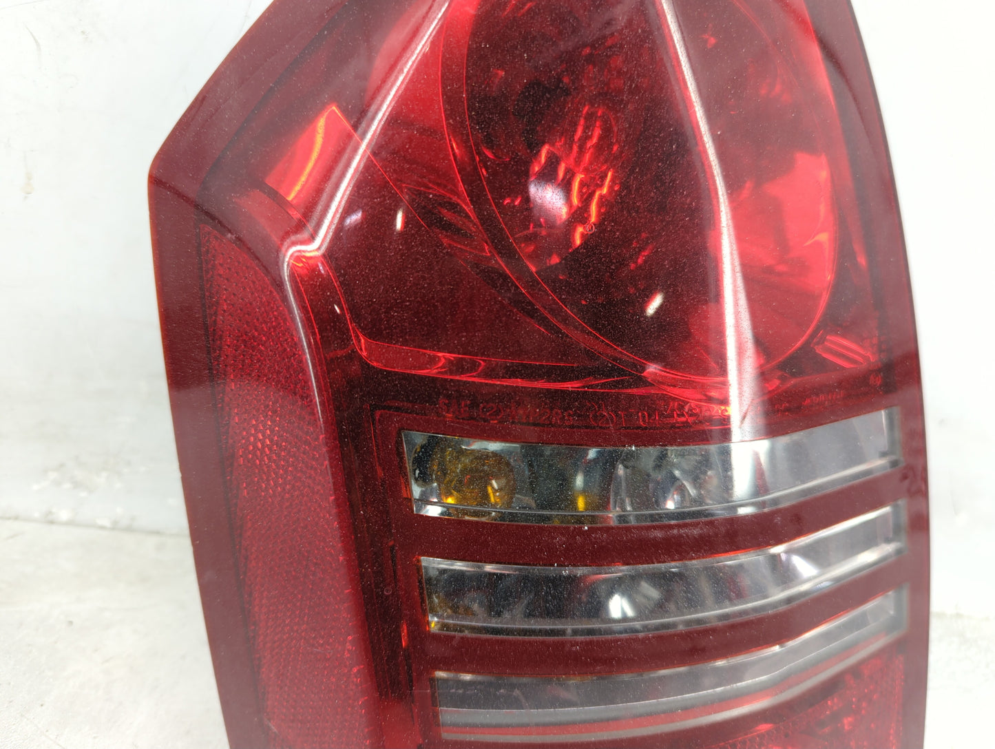 2006 Chrysler 300 Tail Light Assembly Driver Left OEM P/N:16238AT Fits OEM Used Auto Parts - Oemusedautoparts1.com