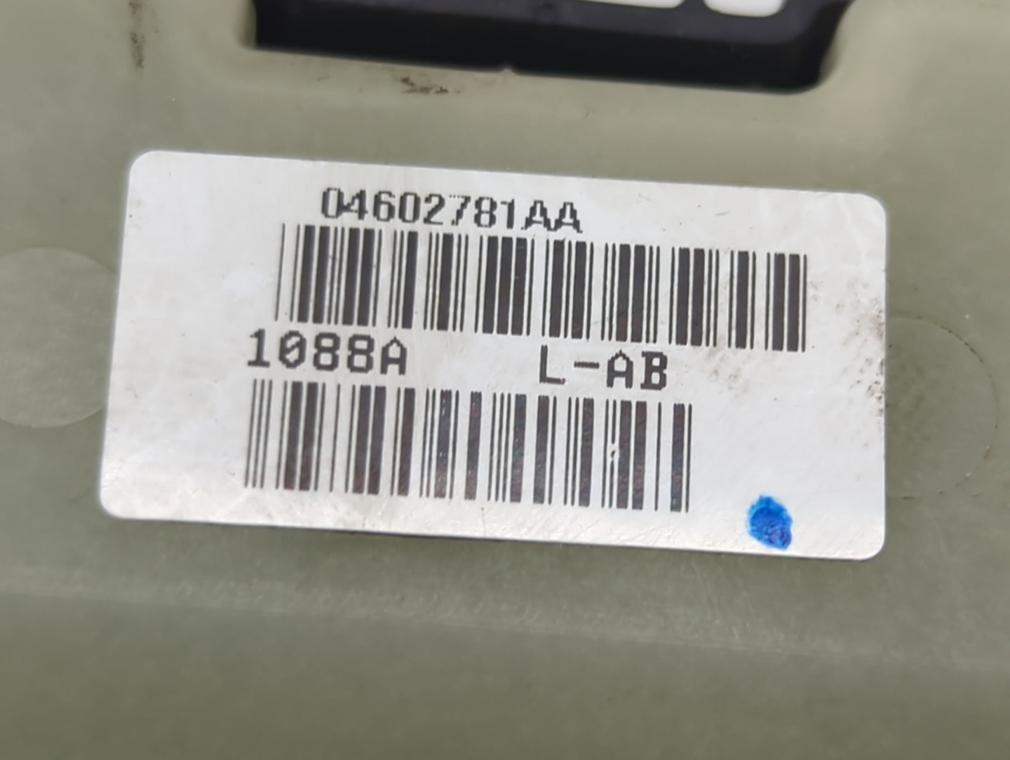 2006-2010 Chrysler 300 Master Power Window Switch Replacement Driver Side Left P/N:04602781AA Fits OEM Used Auto Parts - Oem