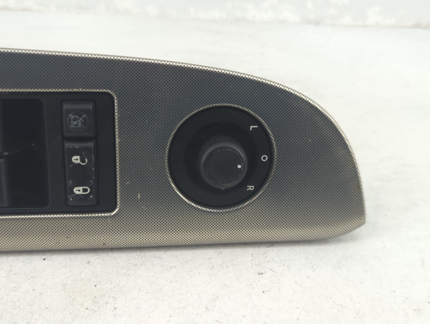 2006-2010 Chrysler 300 Master Power Window Switch Replacement Driver Side Left P/N:04602781AA 0067B Fits OEM Used Auto Parts
