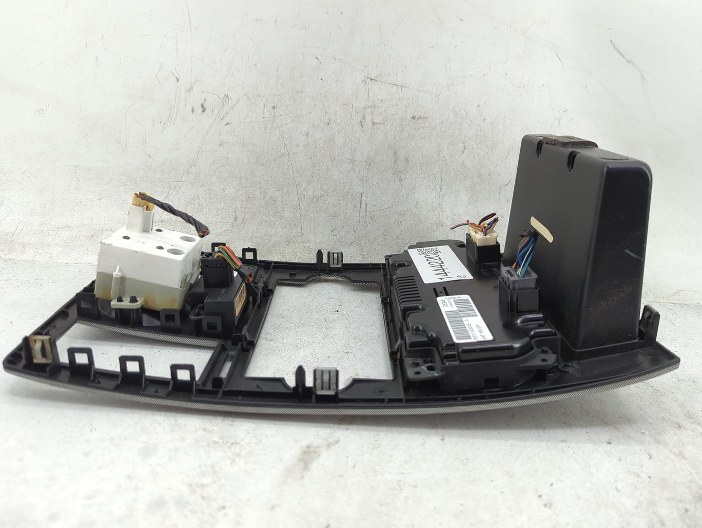 2005-2007 Chrysler 300 Climate Control Module Temperature AC/Heater Replacement P/N:P55111030AB Fits Fits 2005 2006 2007 OEM