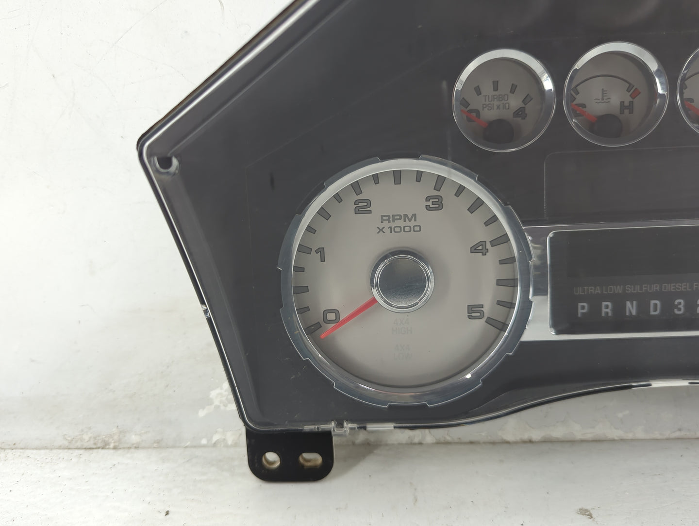 2006 Chrysler 300 Instrument Cluster Speedometer Gauges Fits OEM Used Auto Parts - Oemusedautoparts1.com