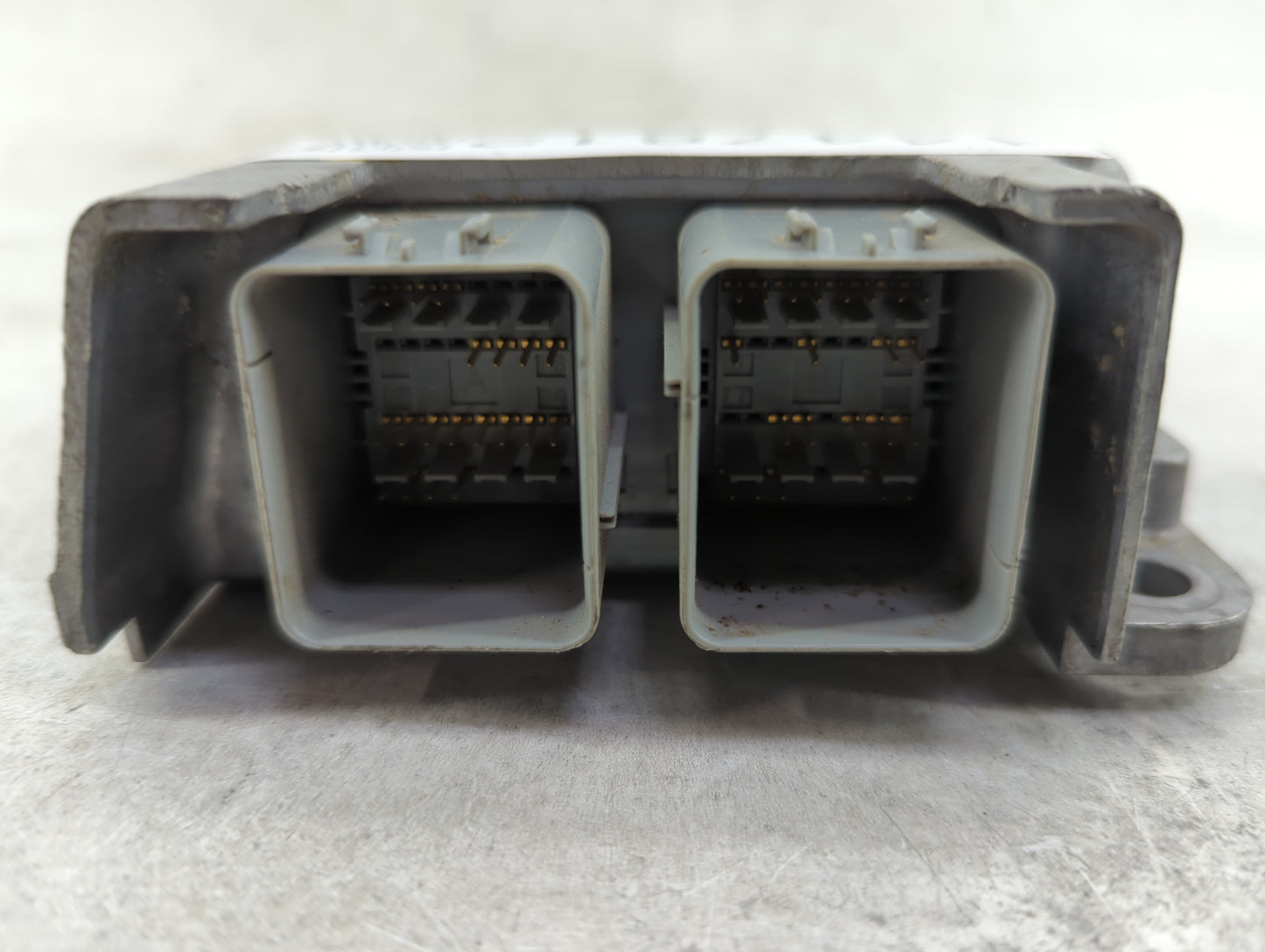 2005-2006 Chrysler 300 Safety Restraint Srs Airbag Control Module - Oemusedautoparts1.com