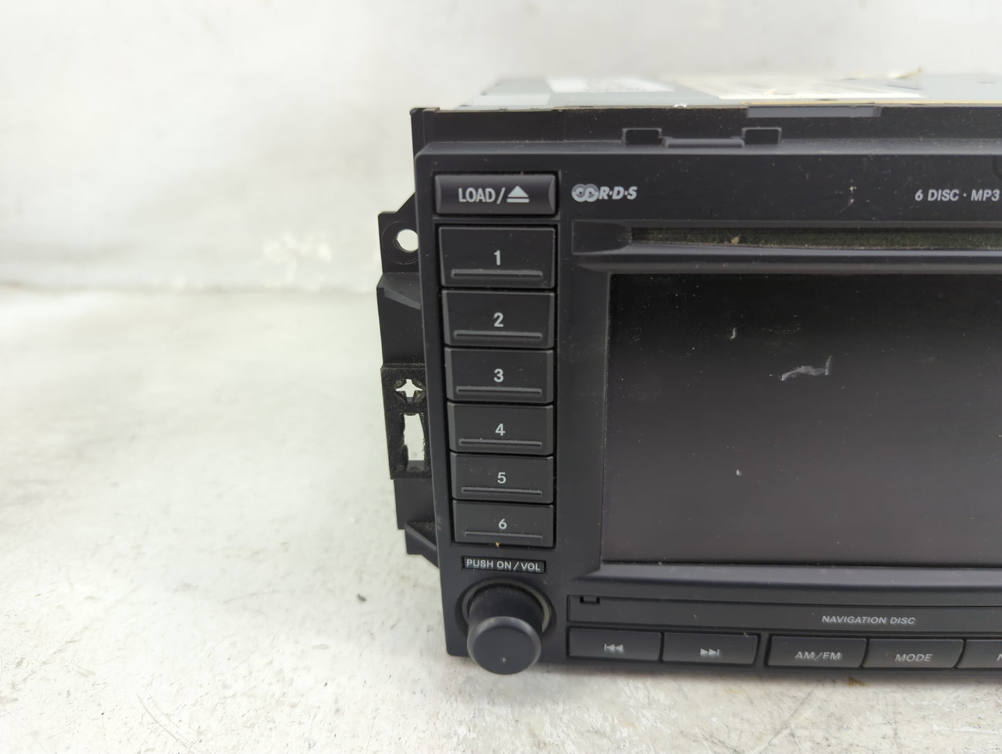 2005-2007 Chrysler 300 Radio AM FM Cd Player Receiver Replacement P/N:P56038646AL Fits Fits 2004 2005 2006 2007 OEM Used Aut