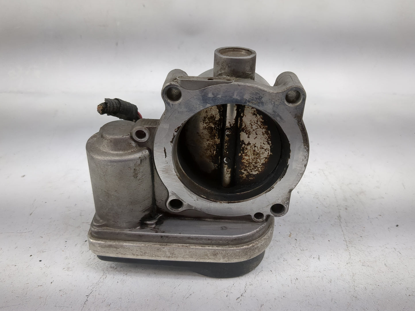 2006-2010 Chrysler 300 Throttle Body P/N:04861691AA A2C53099253 Fits Fits 2006 2007 2008 2009 2010 2011 OEM Used Auto Parts 