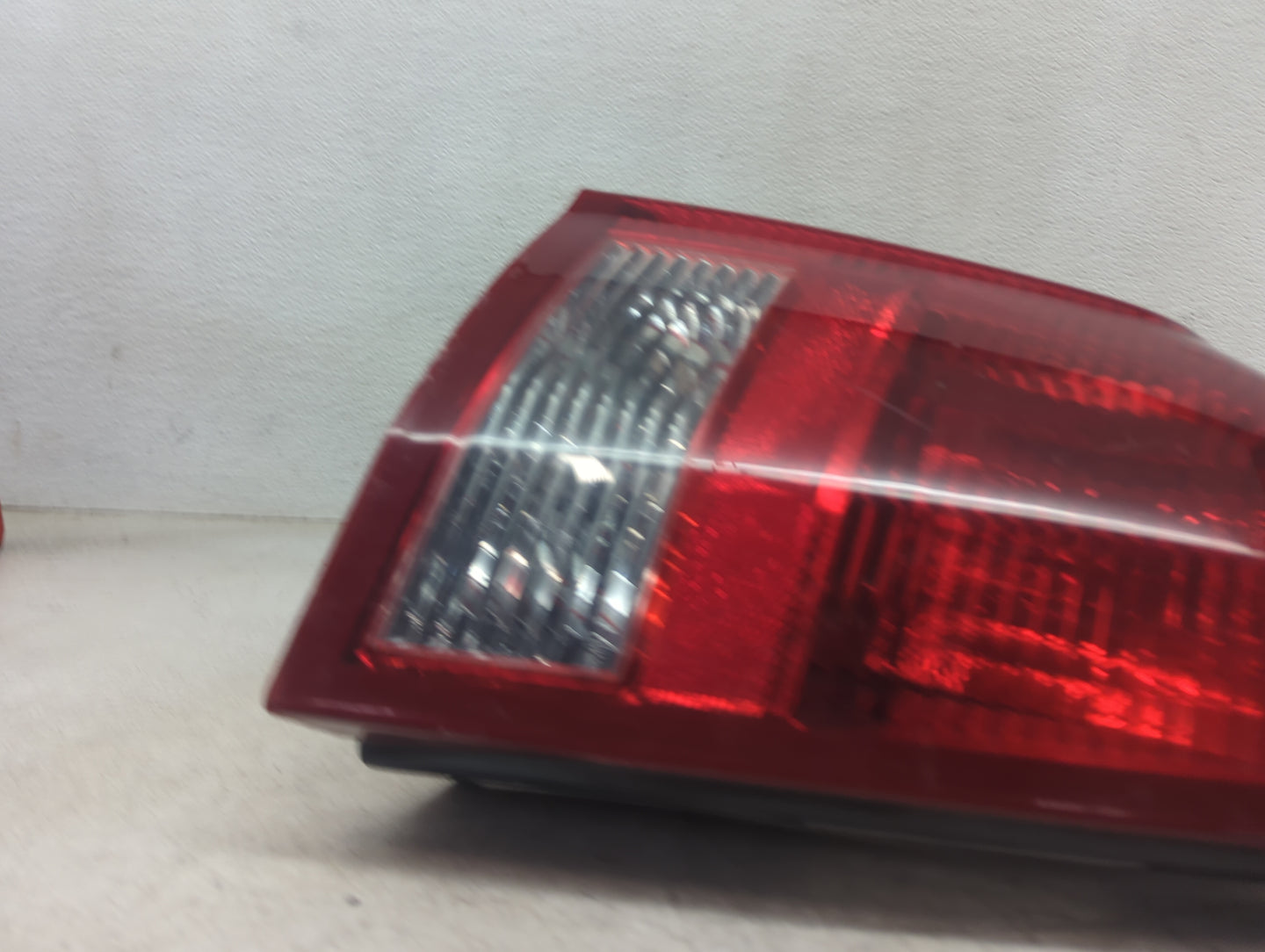 2005-2007 Chrysler 300 Tail Light Assembly Driver Left OEM Fits Fits 2005 2006 2007 OEM Used Auto Parts - Oemusedautoparts1.