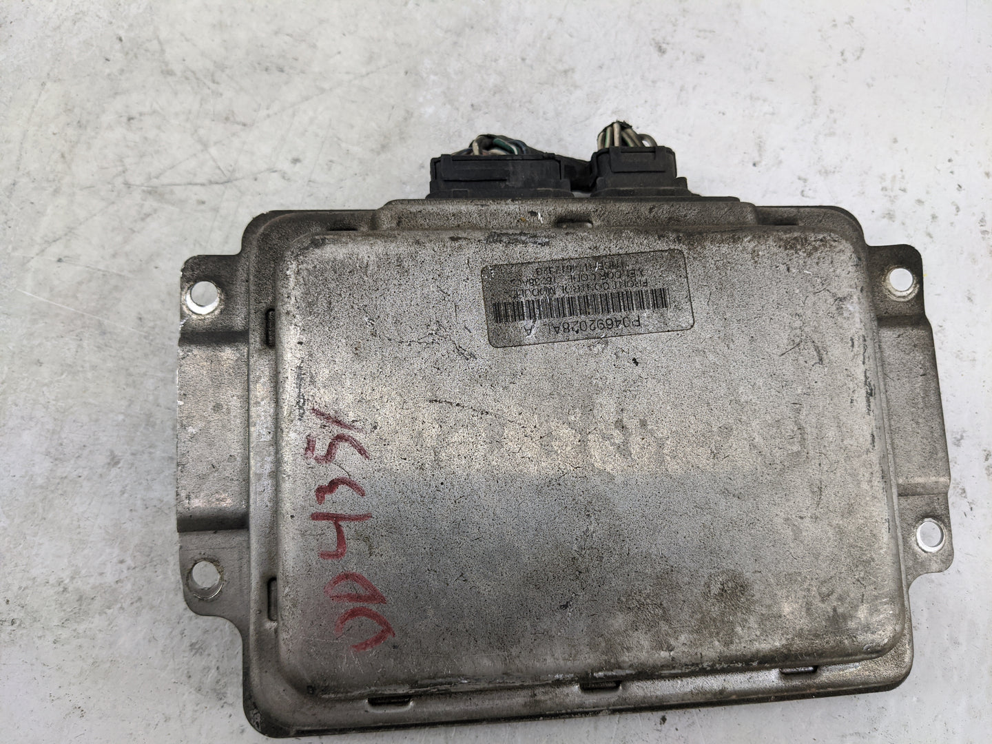 2006-2006 Chrysler 300 Body Control Module Bcm P04692028al - Oemusedautoparts1.com