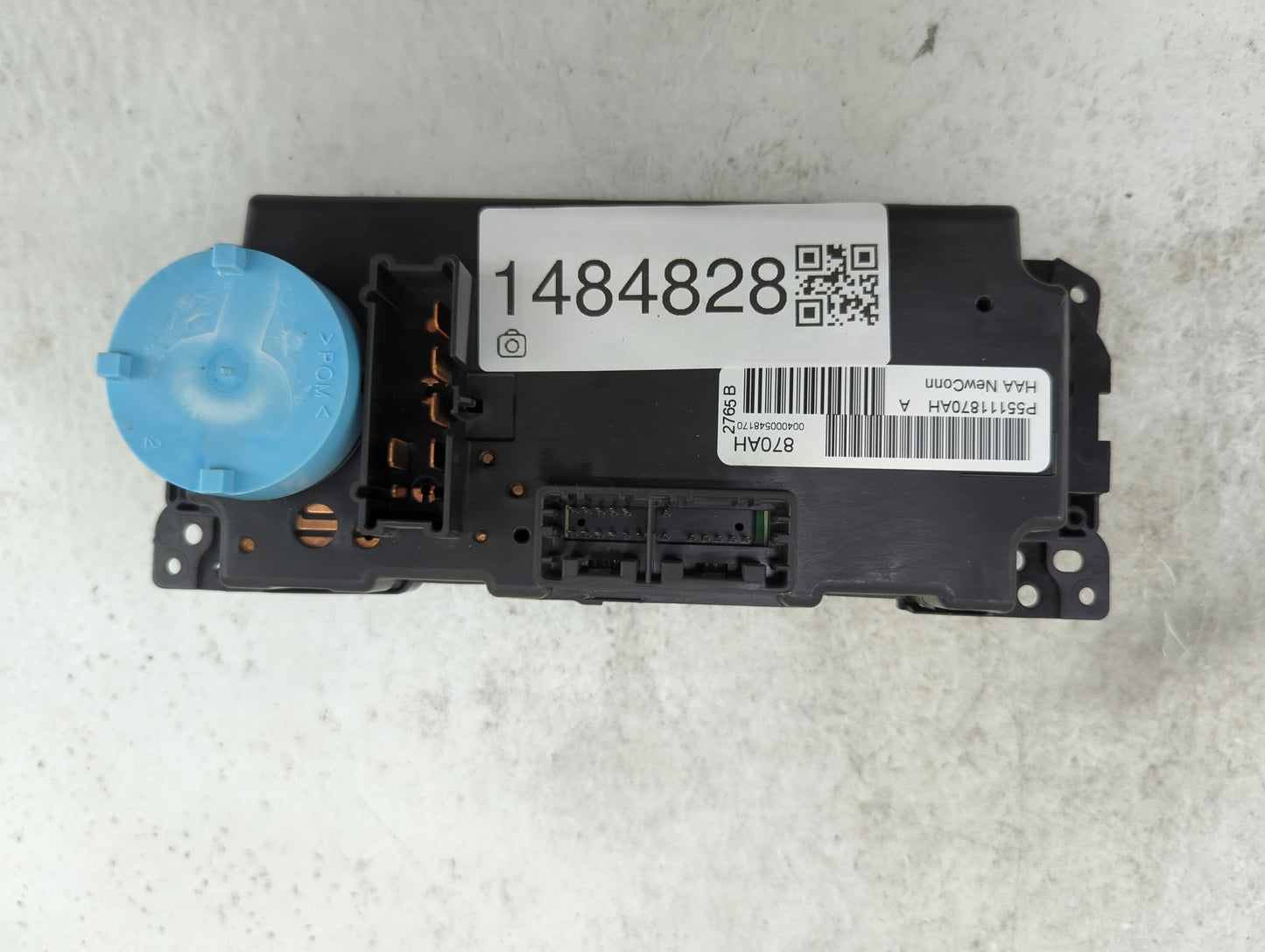 2005-2007 Chrysler 300 Climate Control Module Temperature AC/Heater Replacement P/N:P55111870AH 55111870AH Fits OEM Used Aut
